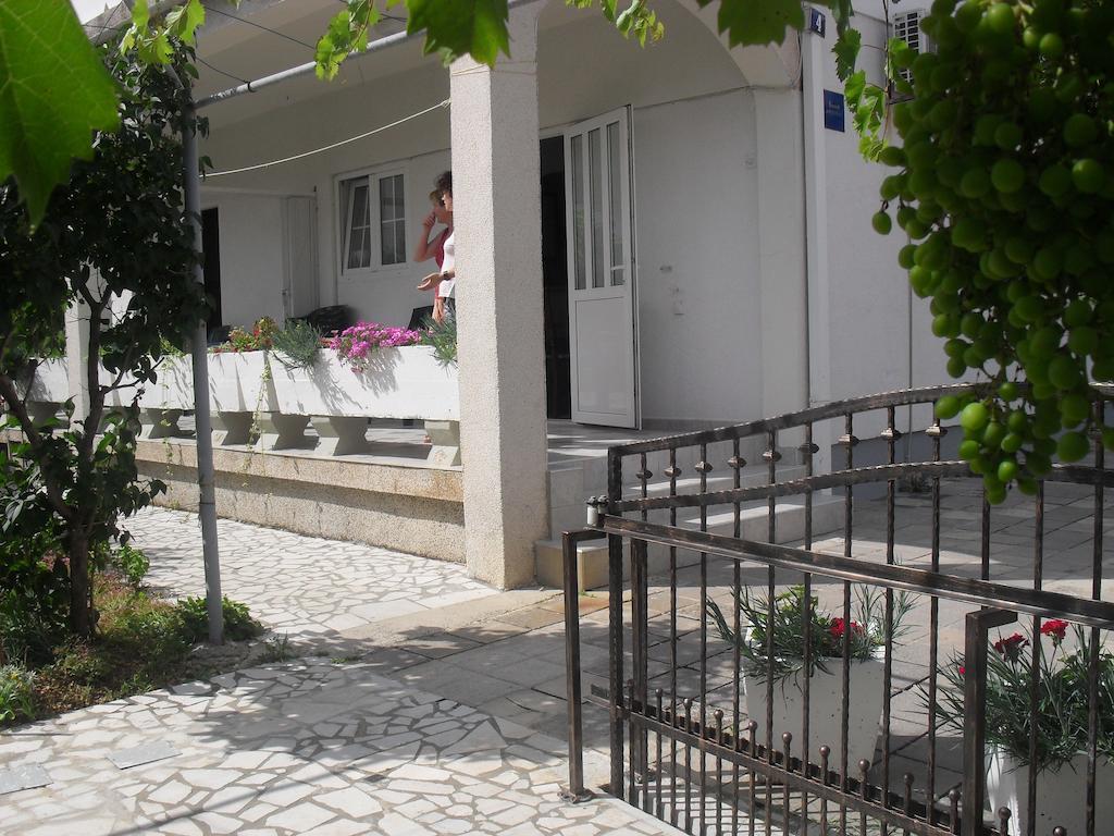 Apartments Tanja & Boris 바슈카 객실 사진